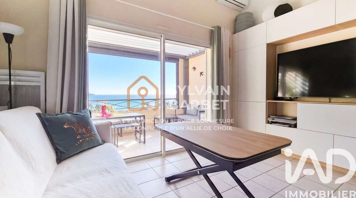 Appartement 54 m² à Carqueiranne  - photo 5