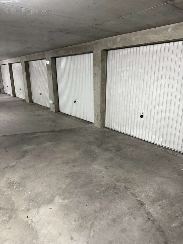 Garages a vendre gaillard - photo 2