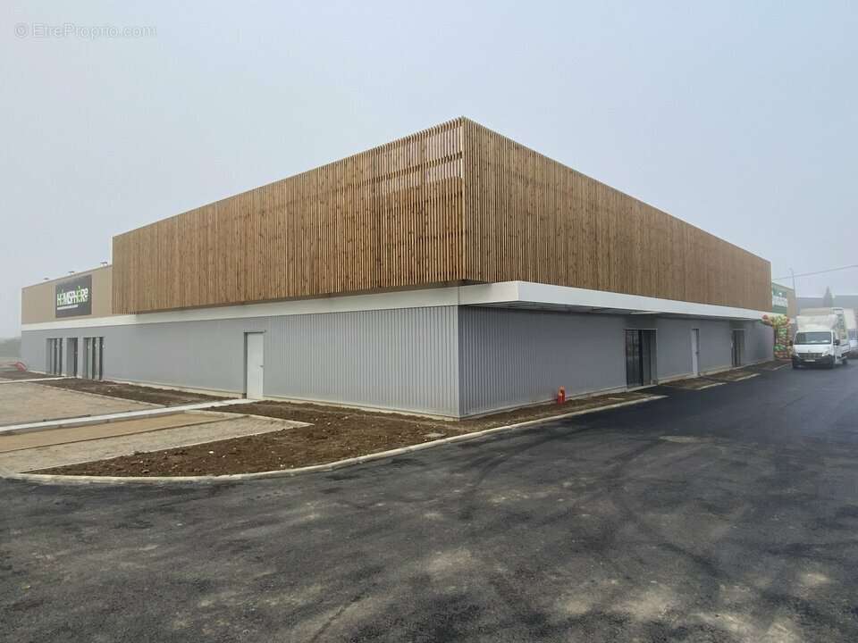 Commerce à MARMANDE