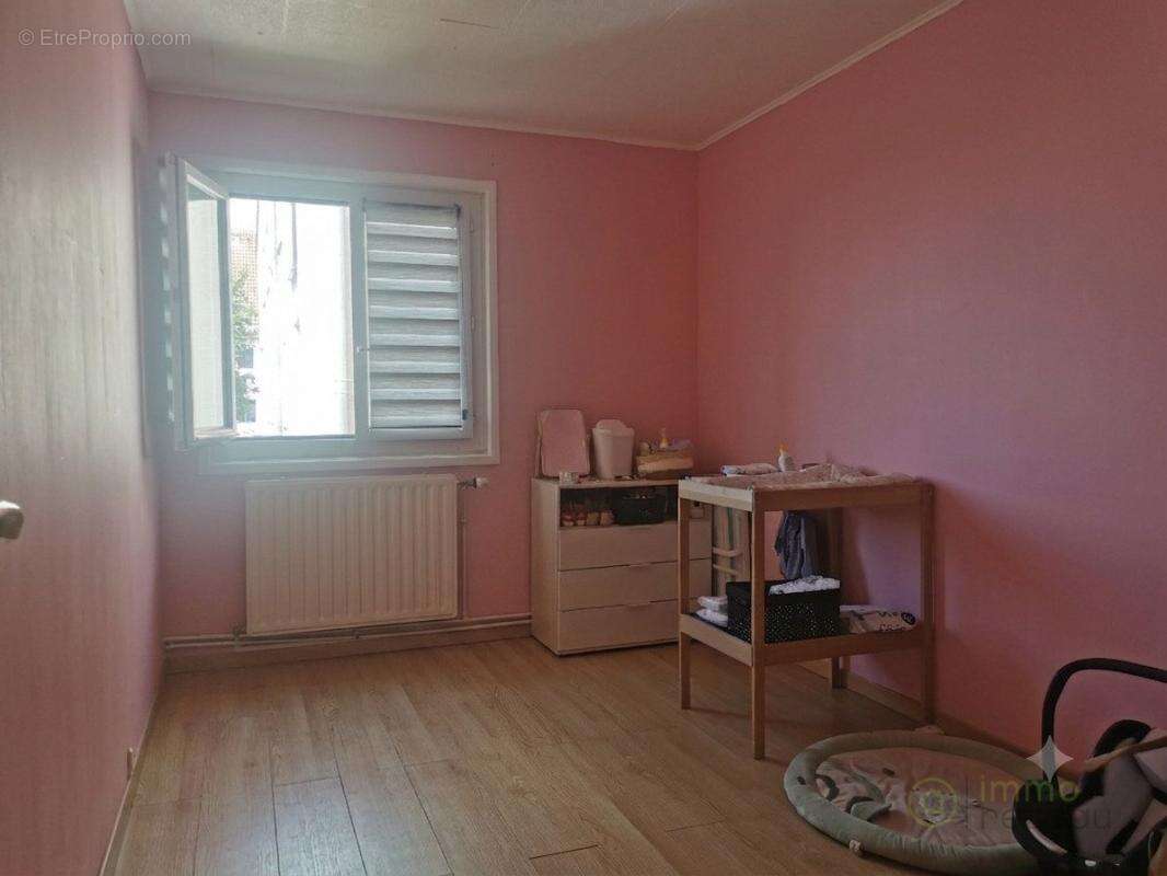 Appartement à PETITE-FORET