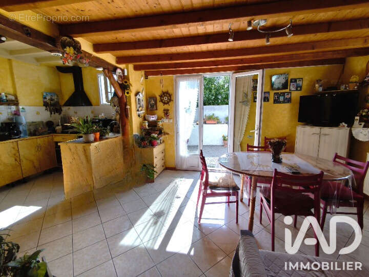 Maison 53 m² à La Plaine-Sur-Mer  - photo 2