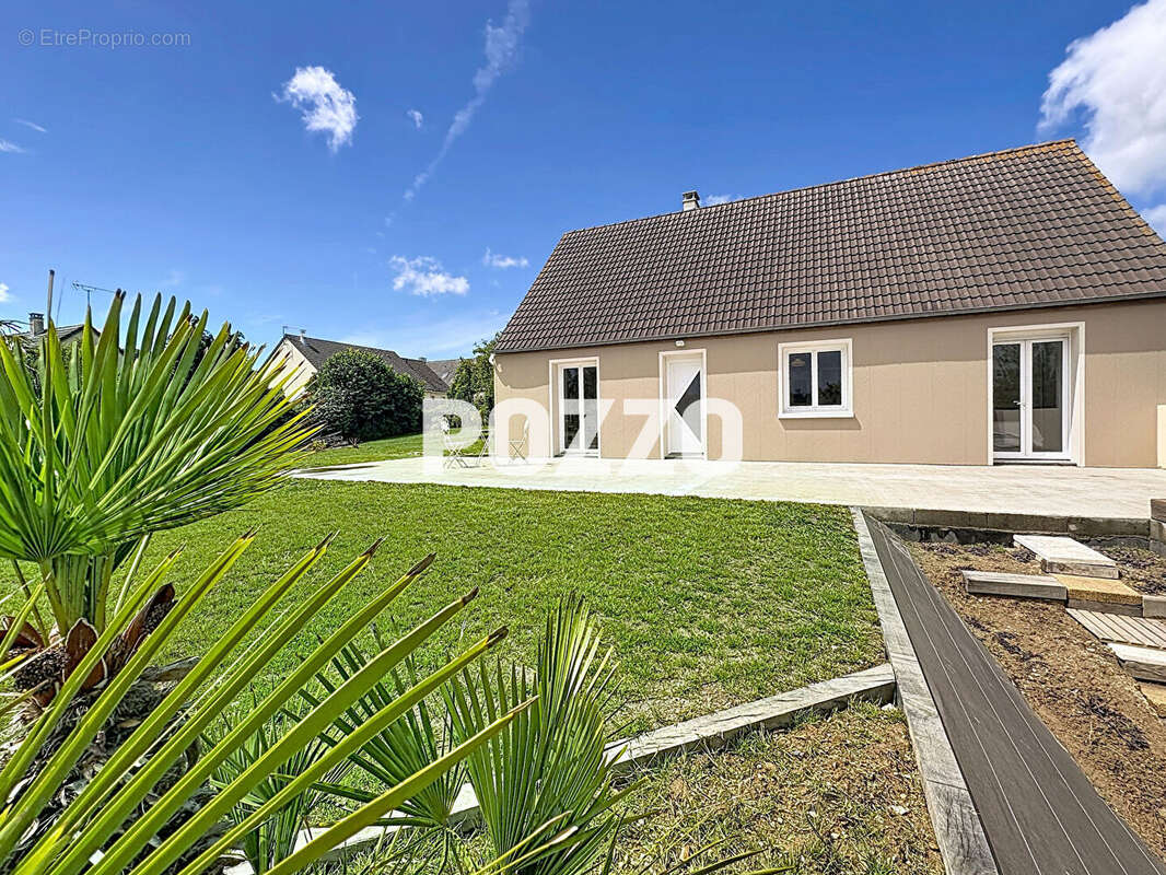 Maison à SAINT-PIERRE-DE-COUTANCES