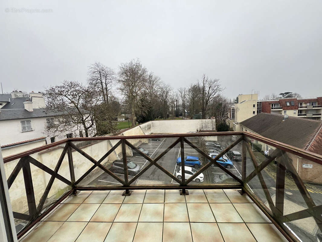 Appartement à SAINT-BRICE-SOUS-FORET