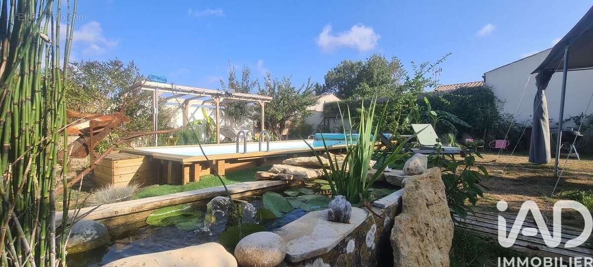 Photo 2 - Maison à CROIX-CHAPEAU