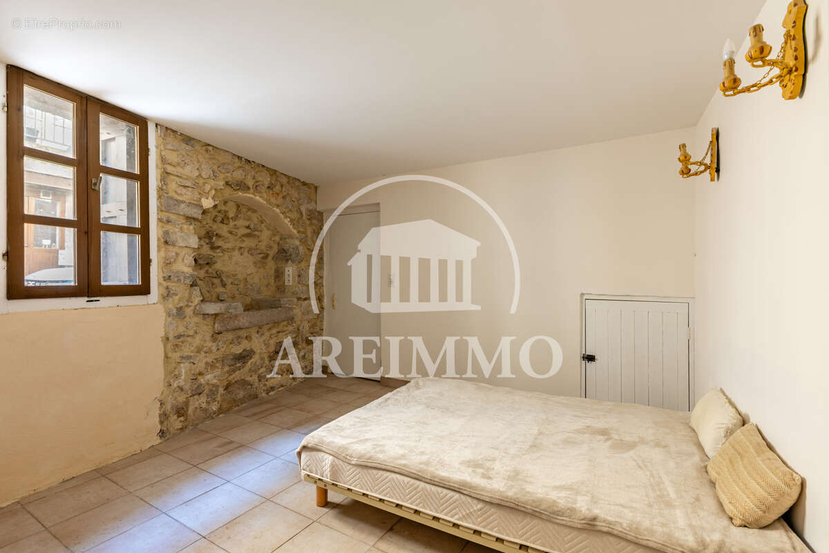 Maison à SAINT-MARTIN-DE-LONDRES