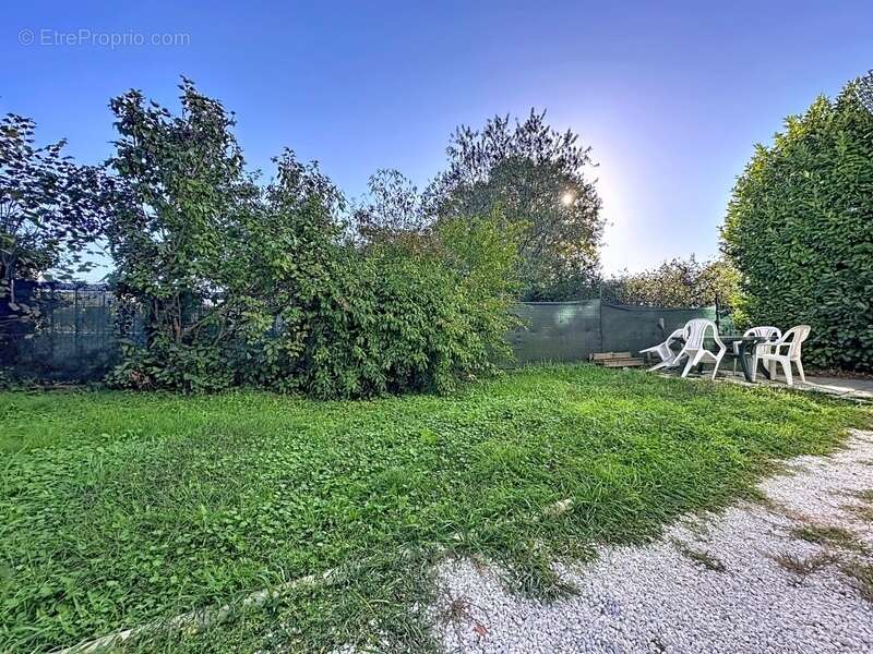 Appartement à CHAPONOST