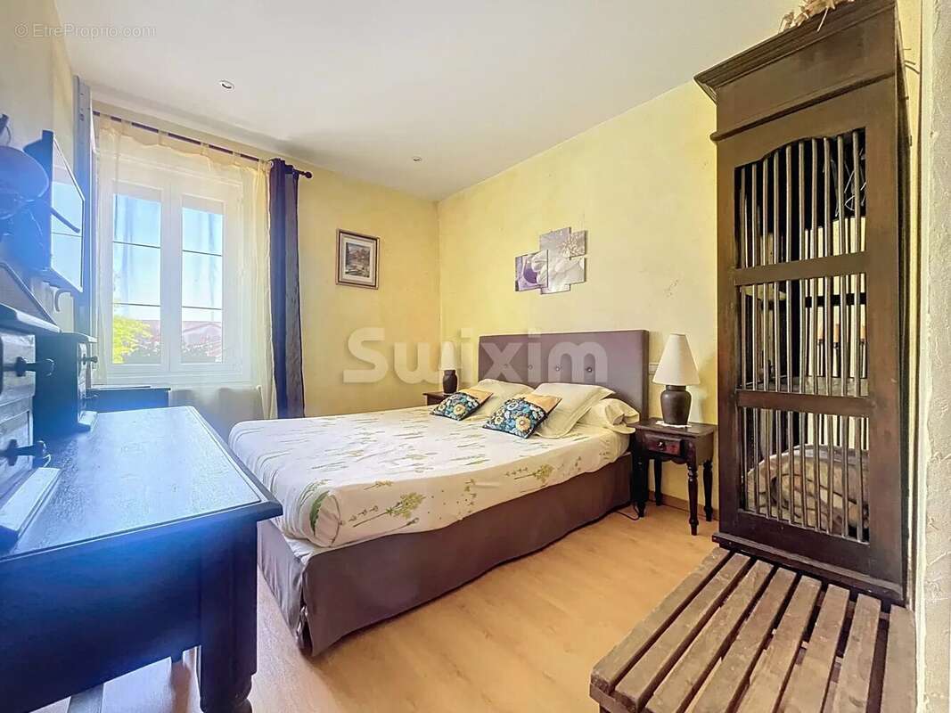 Maison à CHATILLON-SUR-CHALARONNE