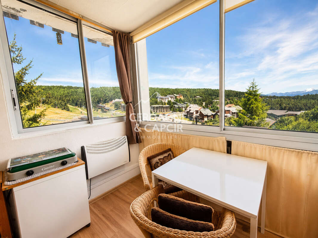A VENDRE - Pyrénées 2000 - Studio Cabine avec véranda - photo 2