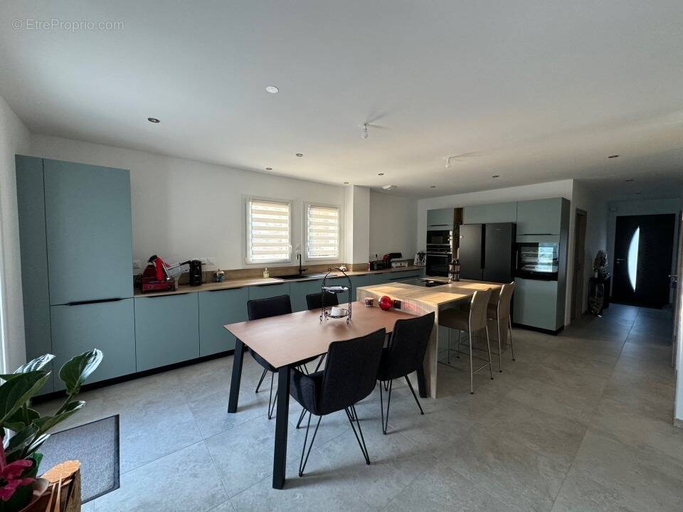 Maison 111 m² à Thionville  - photo 1