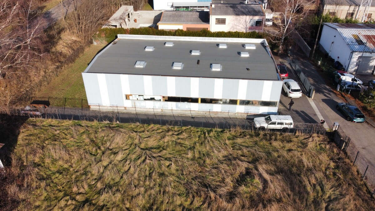 Commerce à LA RICAMARIE