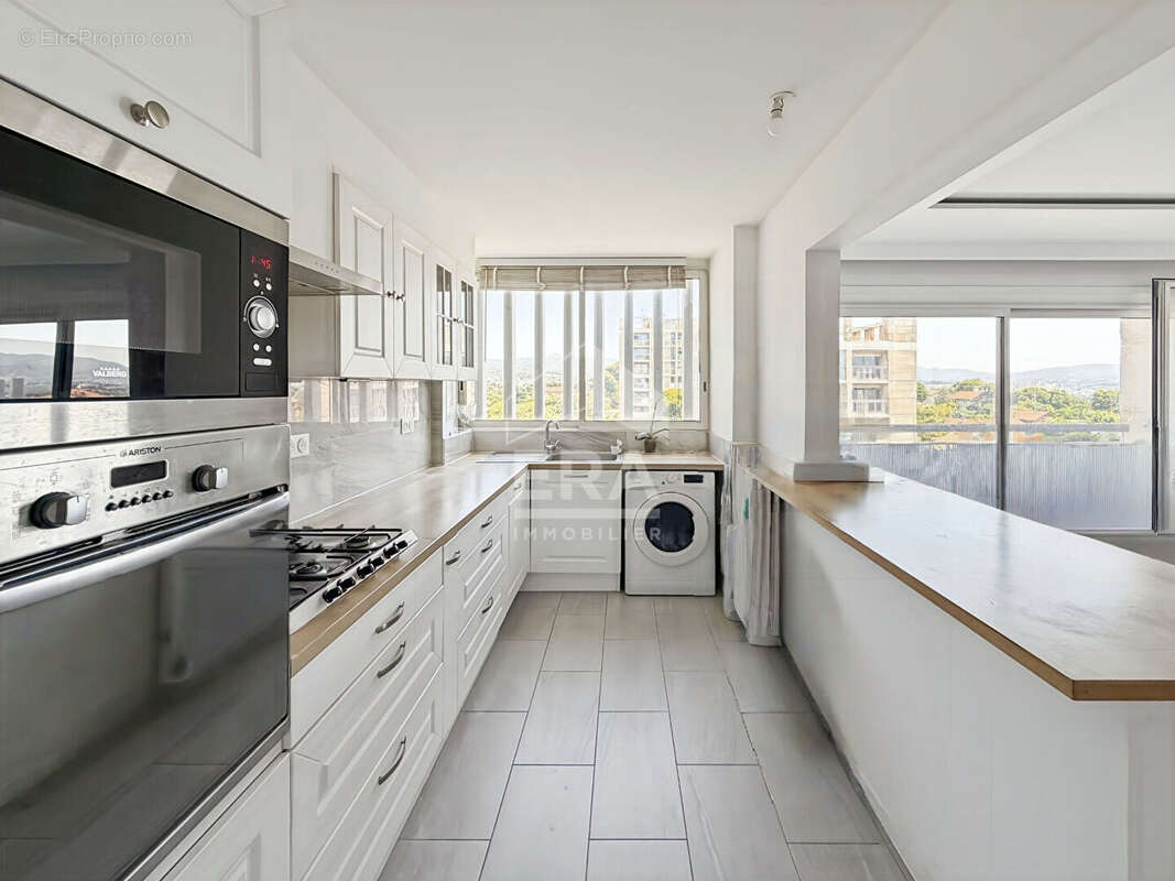 Appartement à MARSEILLE-13E