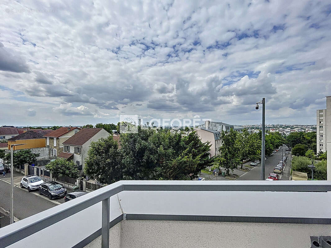 Appartement à LIMEIL-BREVANNES