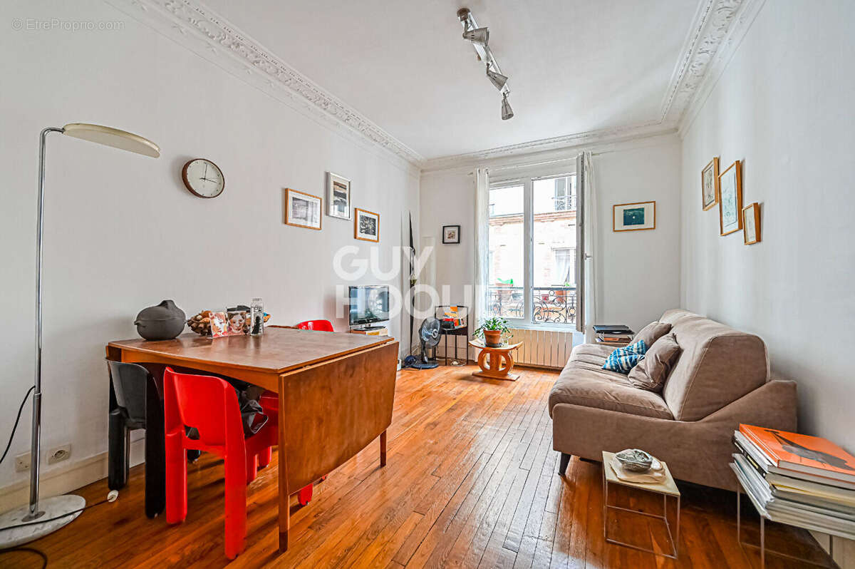 Appartement à PARIS-12E