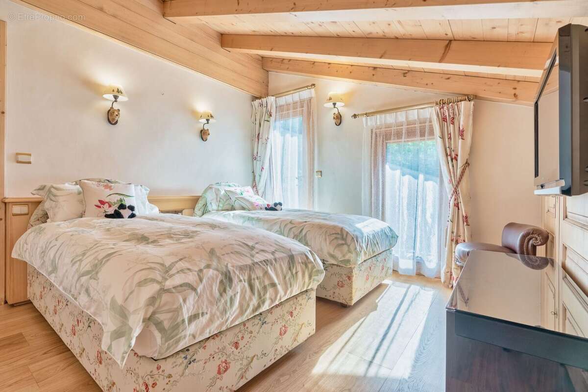 Maison 188 m² à Combloux  - photo 8