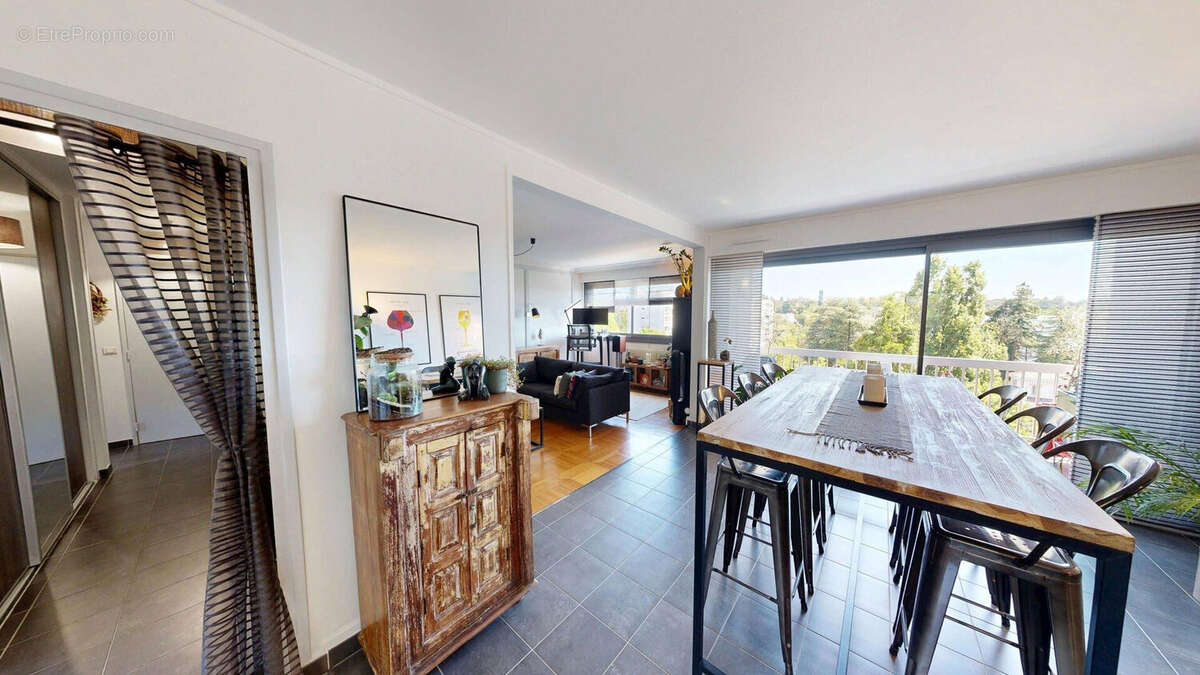 Appartement à CALUIRE-ET-CUIRE