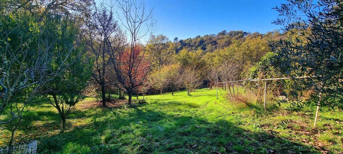 Photo 4 - Maison à TURENNE
