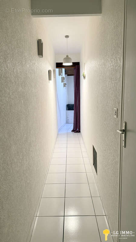 Maison à BRIE-SOUS-MORTAGNE