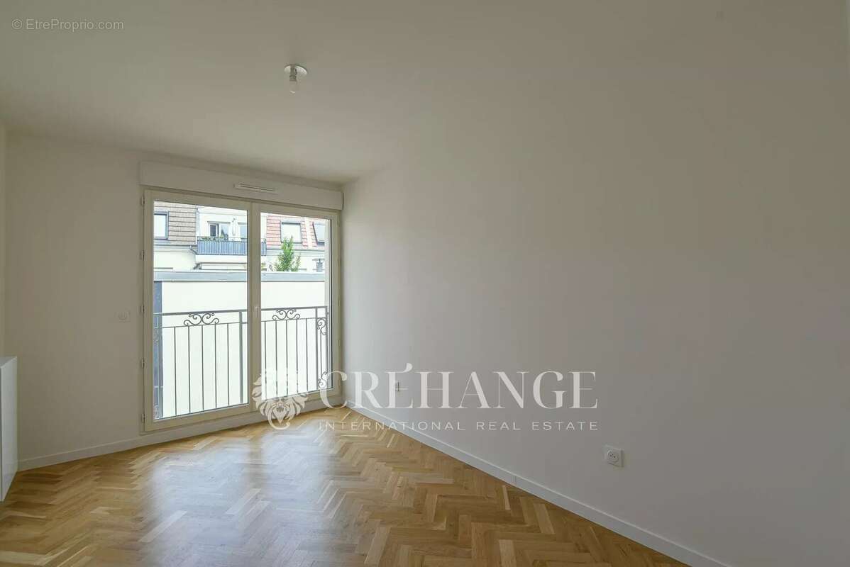 Appartement à BOUGIVAL