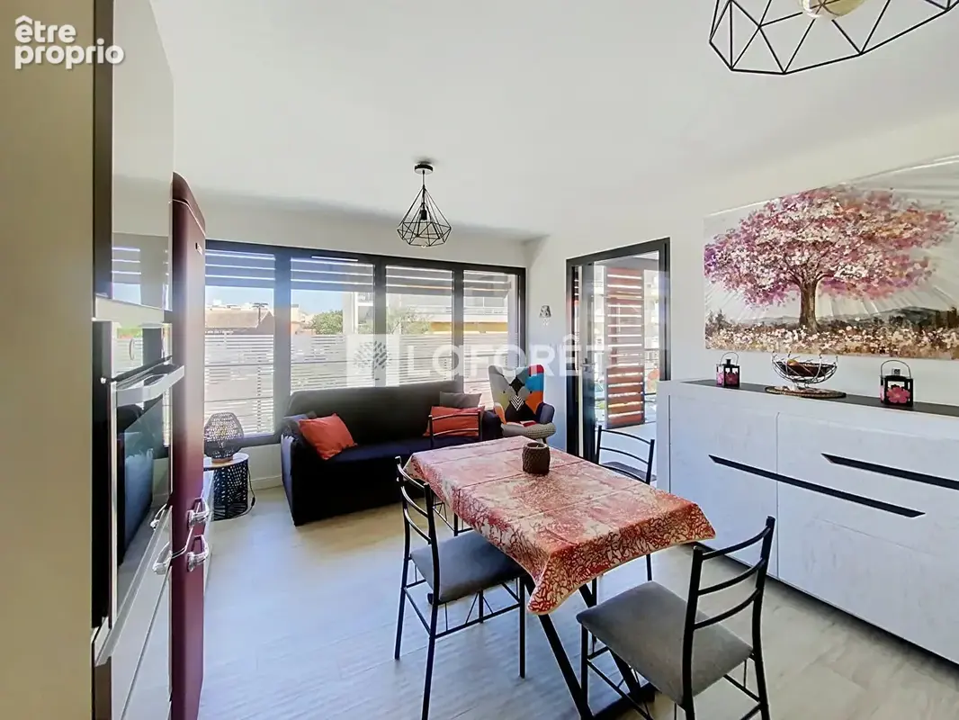 Appartement  VUE MER 2 pièce(s) 45 m2 - photo 2