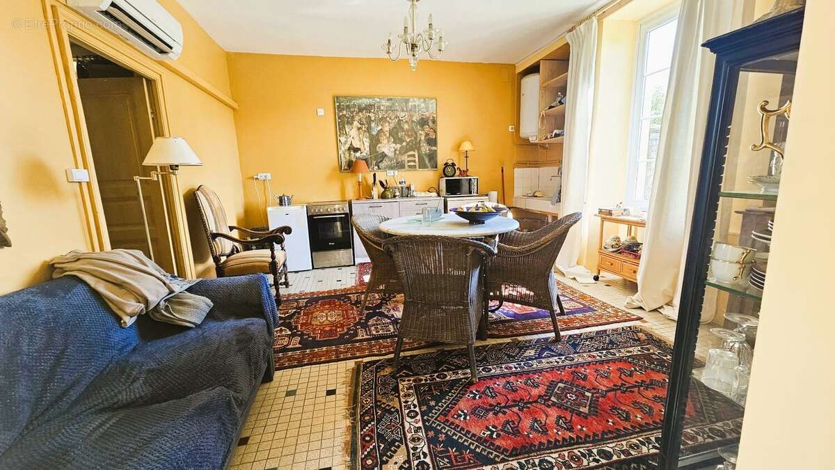 Maison de charme spacieuse dans village médiéval Caylus - photo 5