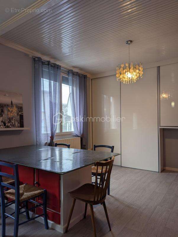 Appartement à AULNAY-SOUS-BOIS