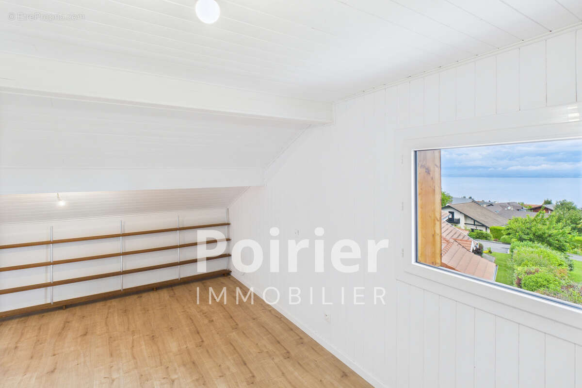 Maison à NEUVECELLE