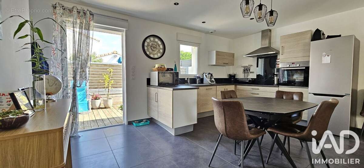 Maison 89 m² à L'ile-D'olonne  - photo 3