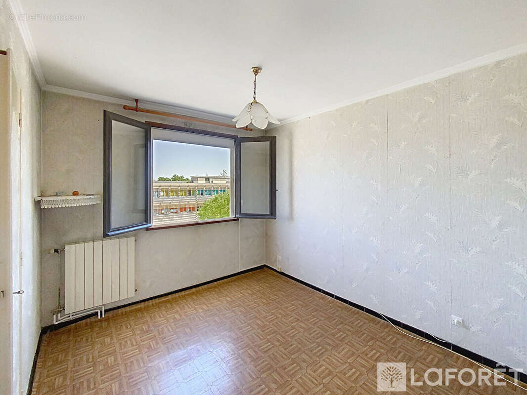 ORANGE - Appartement 60 m², 2 chambres, terrasse Sud, loggia et cave - photo 5