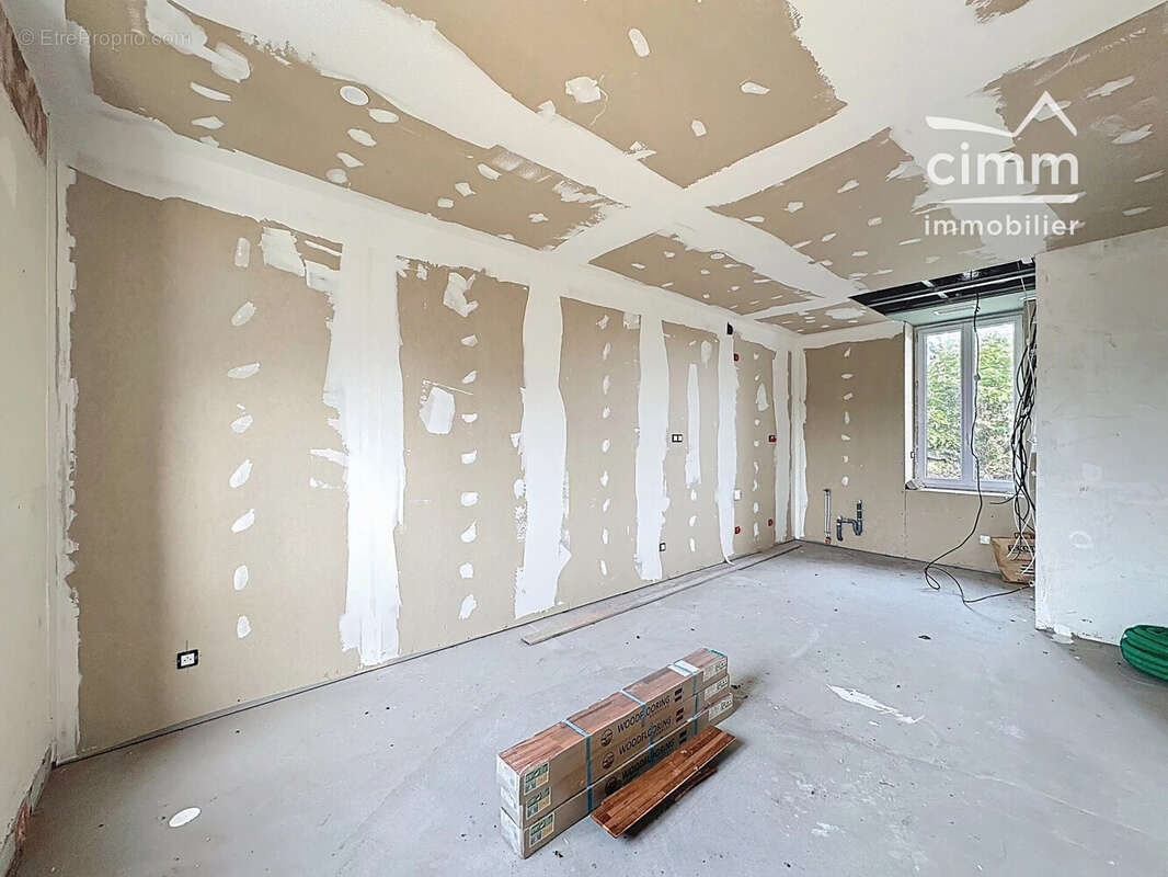 Maison à PERNES-LES-FONTAINES