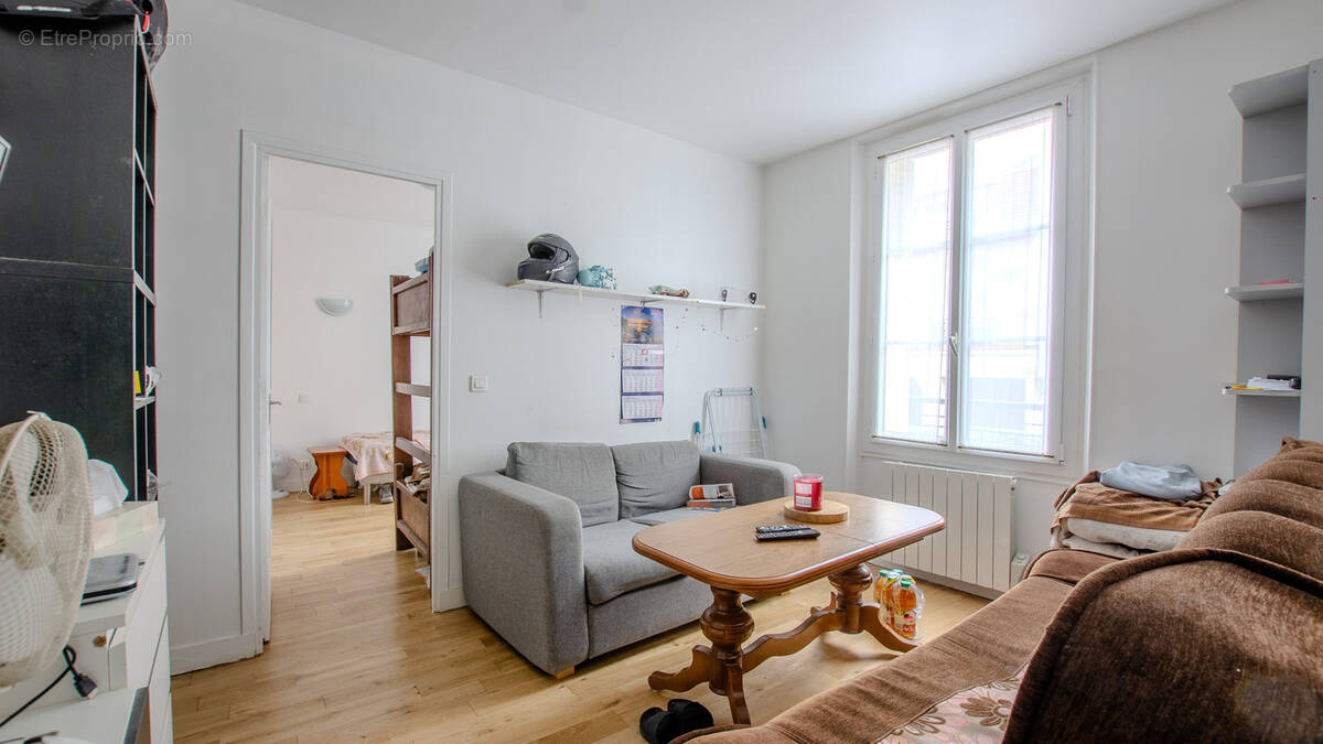 Appartement à PARIS-19E