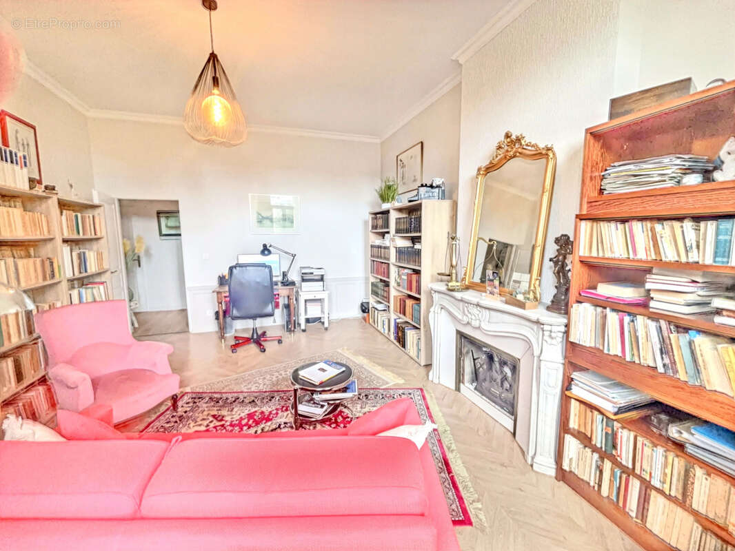 Appartement à AIX-LES-BAINS