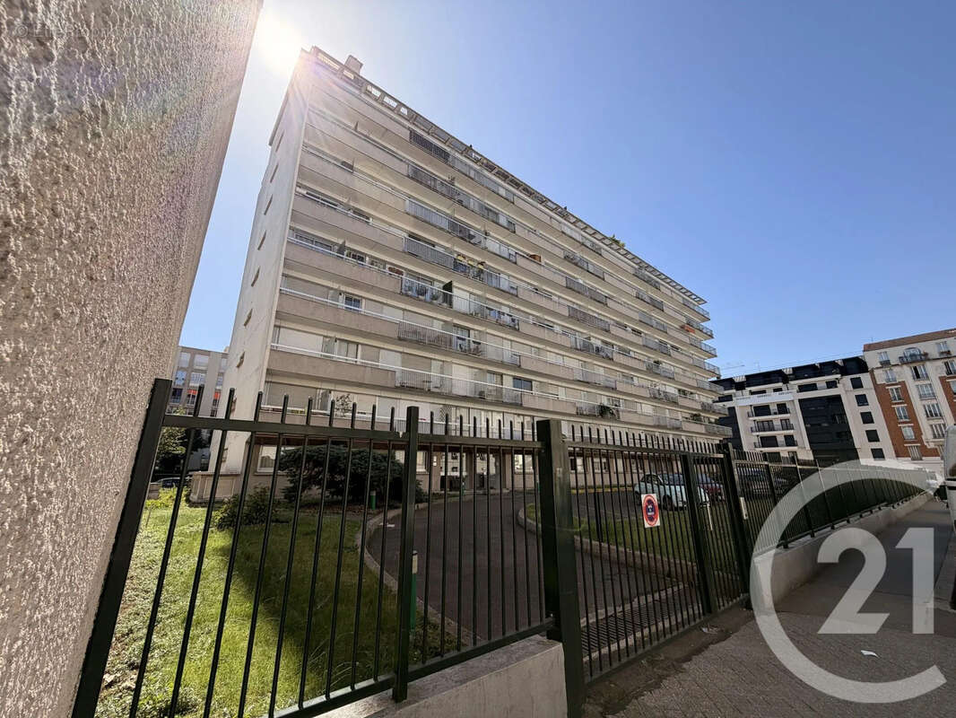 Appartement à CLICHY