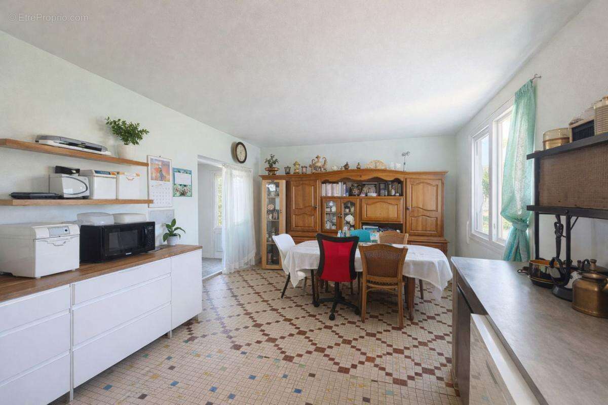 Maison 97 m² à Pissotte  - photo 3