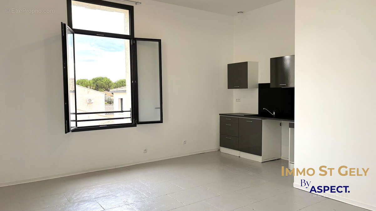 Appartement à LUNEL