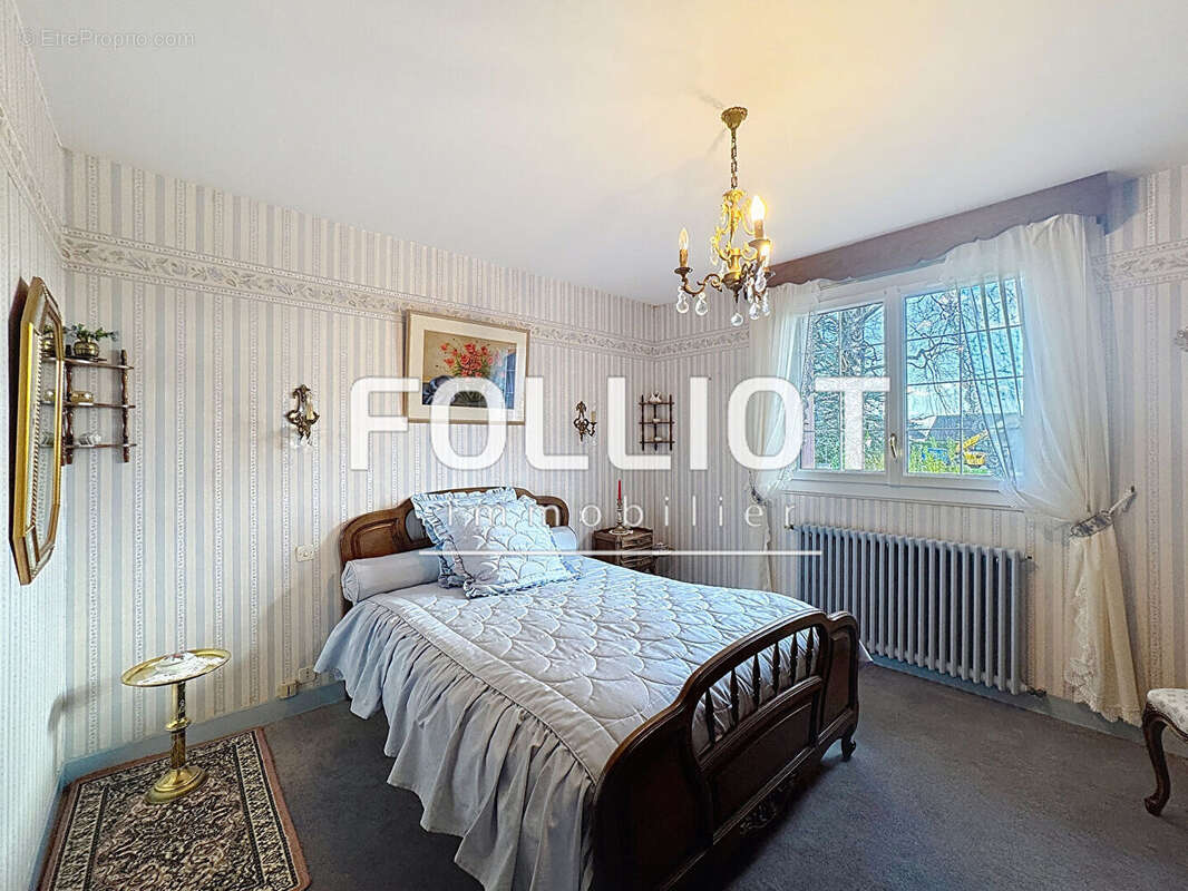 Maison à CERISY-LA-SALLE