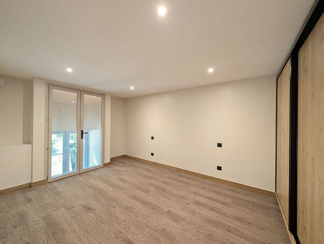 Appartement à AIX-LES-BAINS