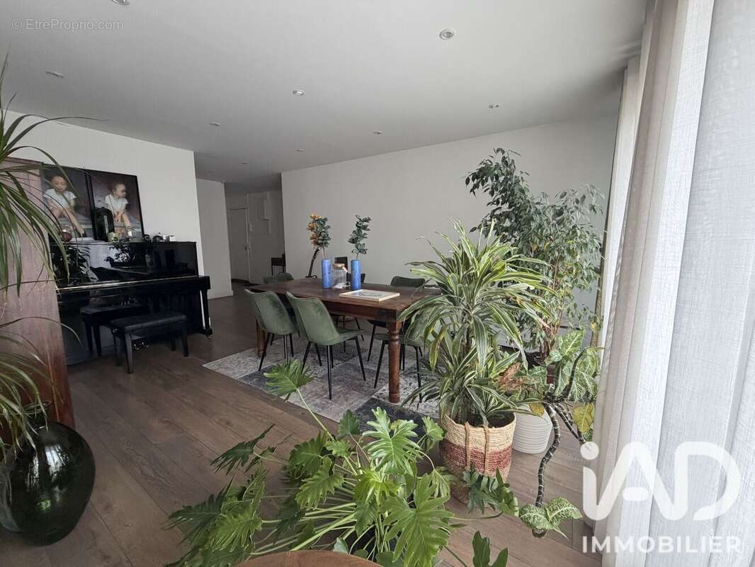 Photo 5 - Appartement à VILLEMOMBLE