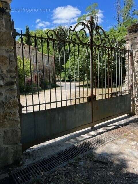 Maison à MOUSSOULENS