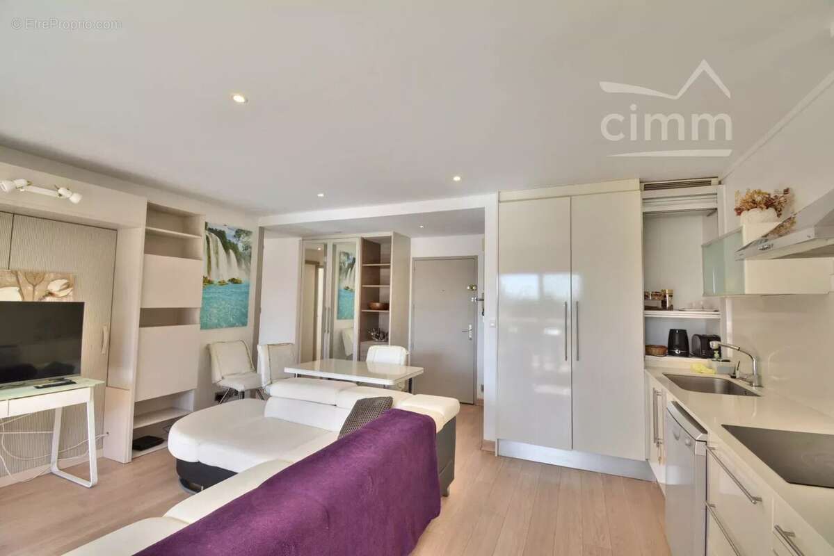 Appartement à SAINT-CYPRIEN