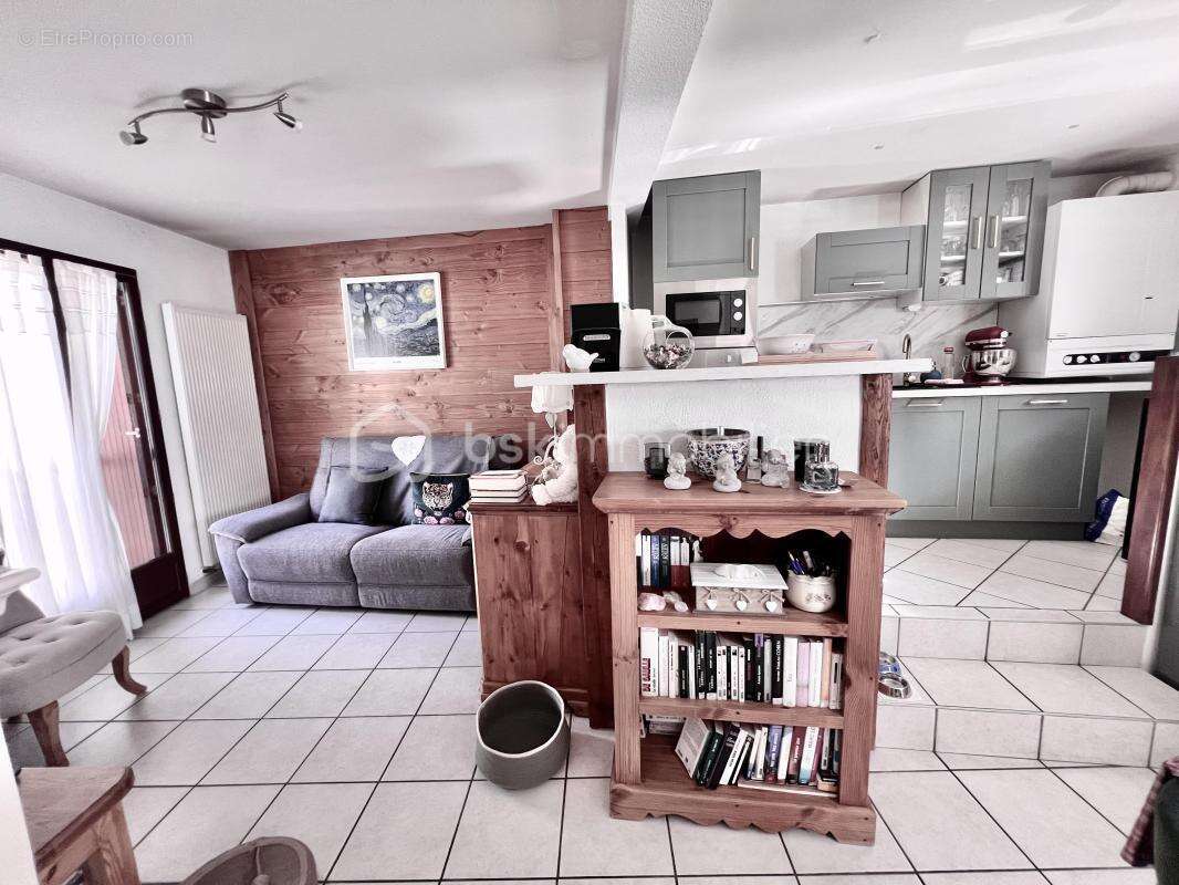 Appartement à SAINT-JEAN-DE-MAURIENNE