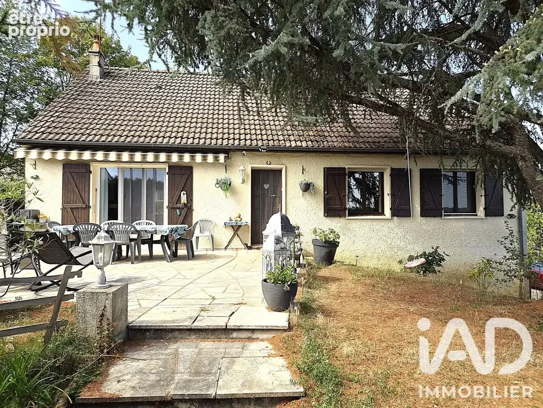 Photo 1 - Maison à MONTAGNEY