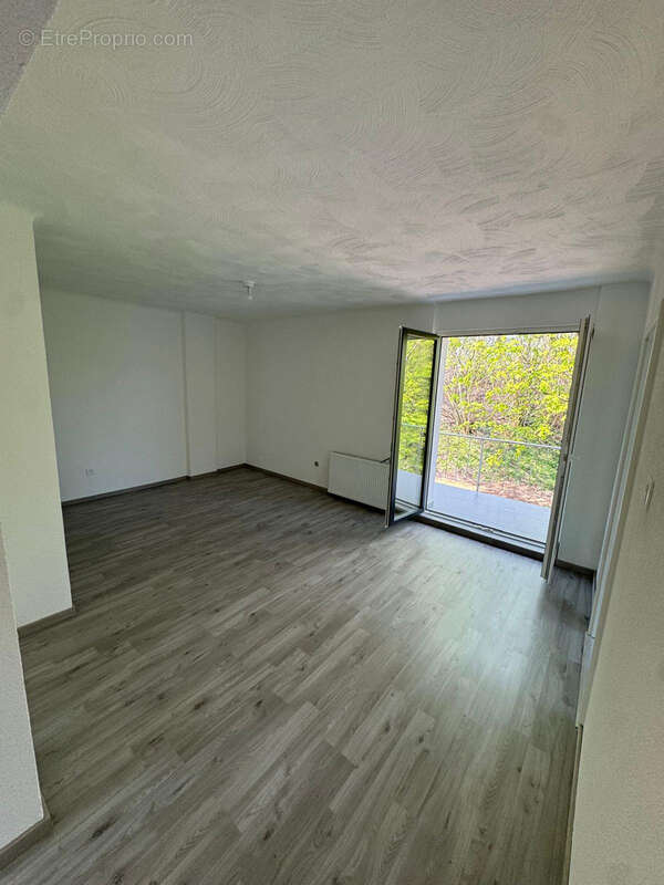 Appartement - 70 m2 - 3 pièces - photo 7
