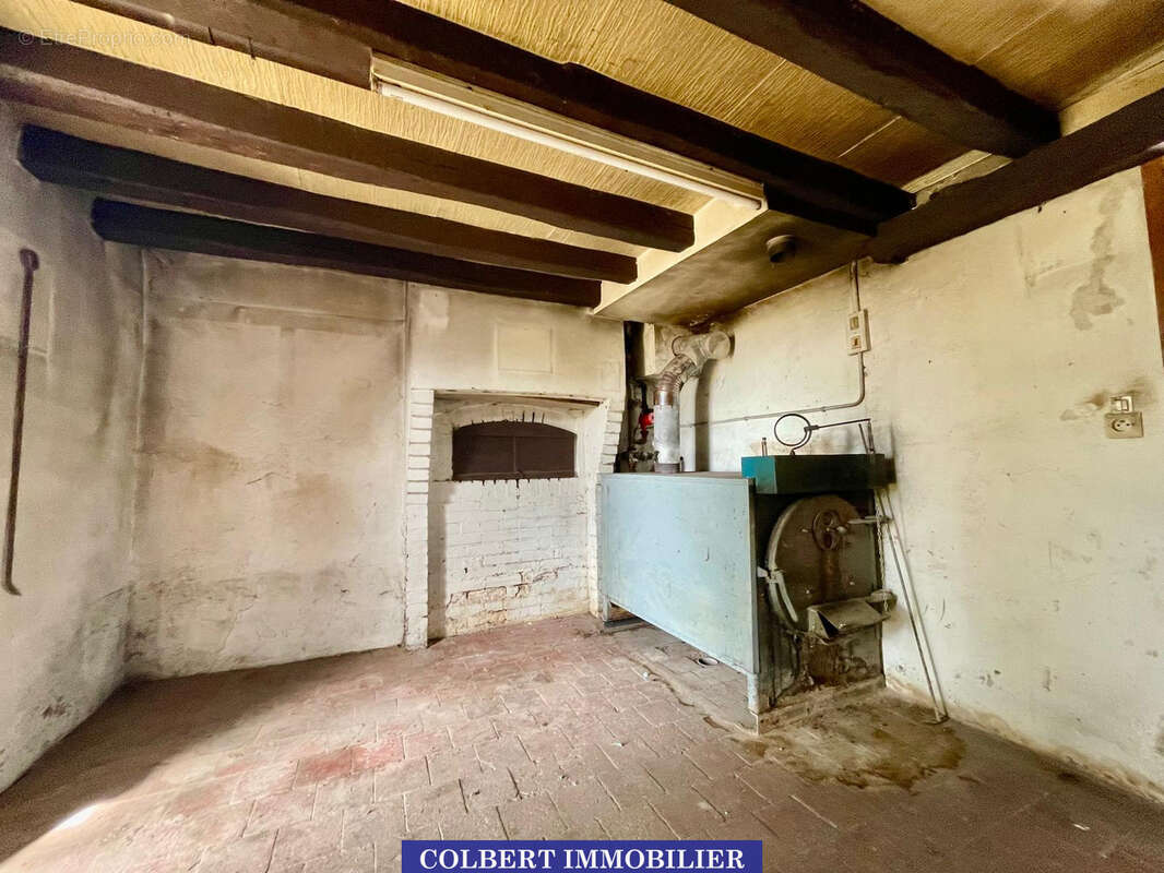 Maison à SAINT-MAURICE-SUR-AVEYRON