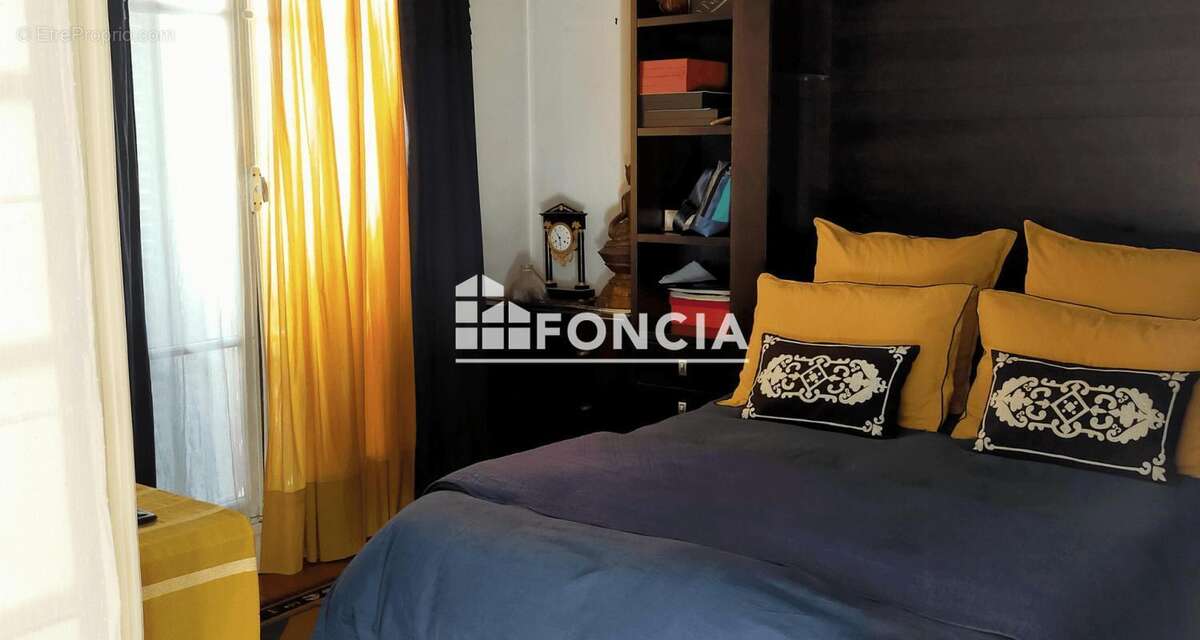 Appartement à PARIS-19E