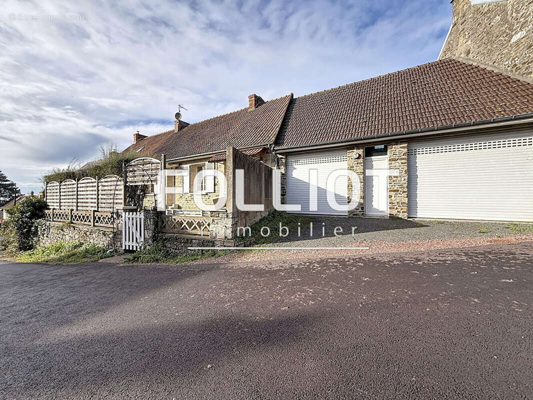 Maison à SAINT-GEORGES-DE-LA-RIVIERE