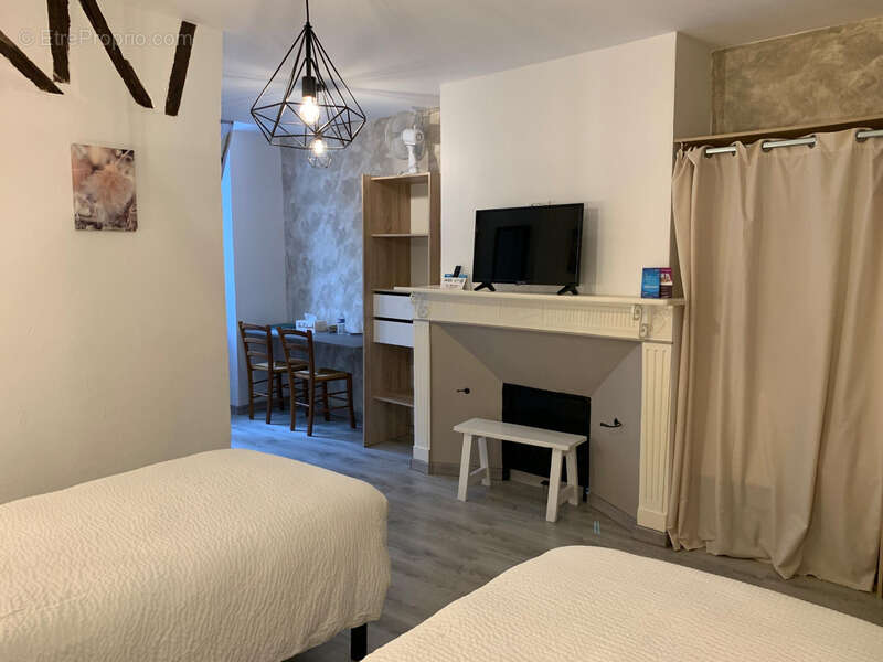 Fonds de commerce et murs à vendre MIRANDE (32) - Hôtel-Restaurant avec parking et logement de fonction - photo 18