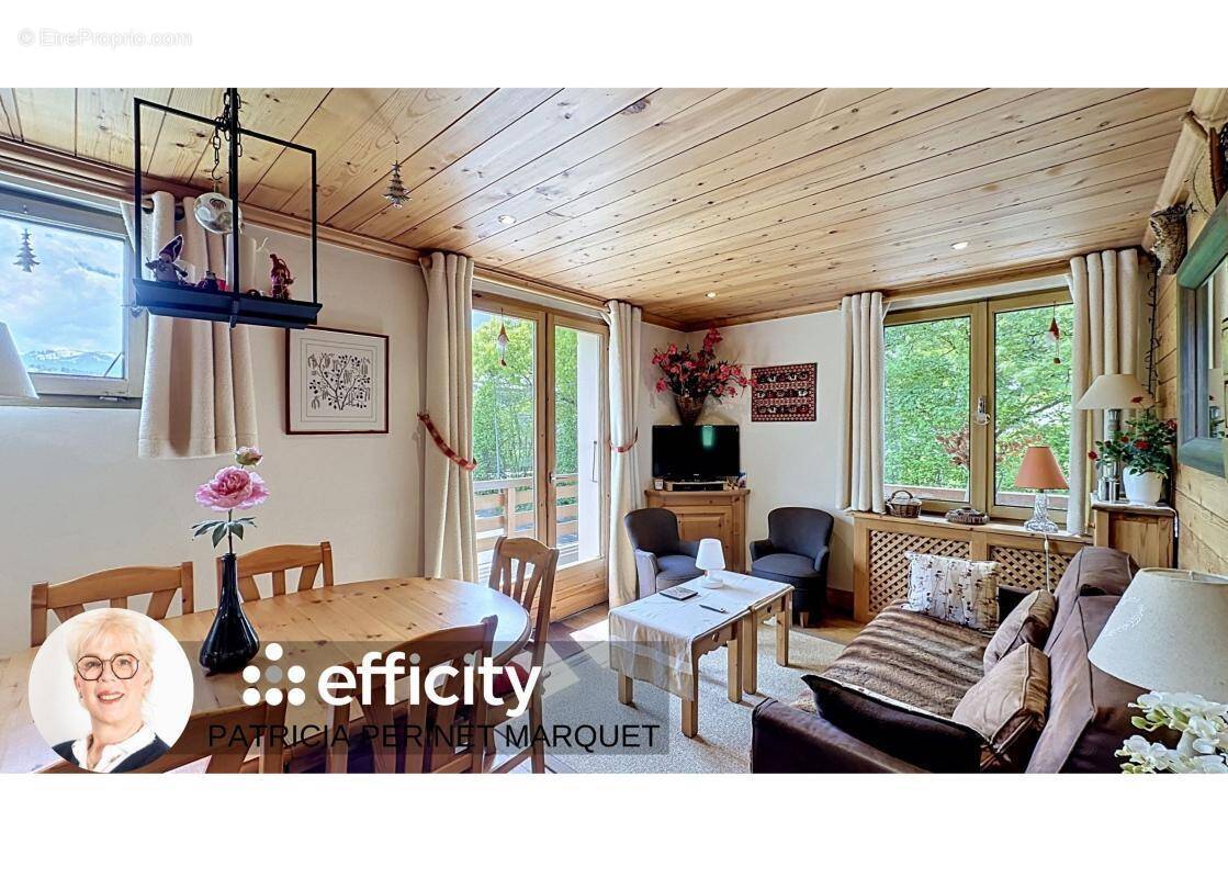Appartement à COMBLOUX