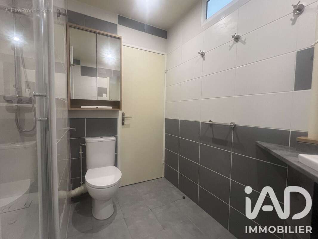 Photo 8 - Appartement à THIAIS