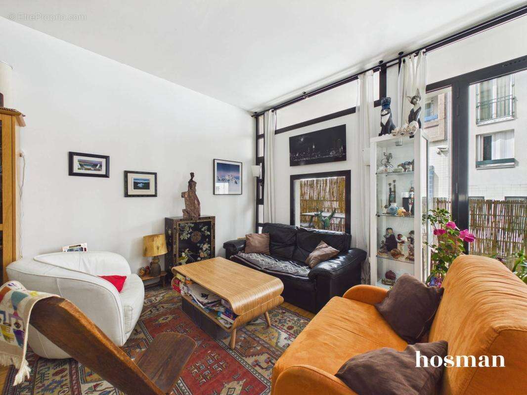 Appartement à PARIS-20E