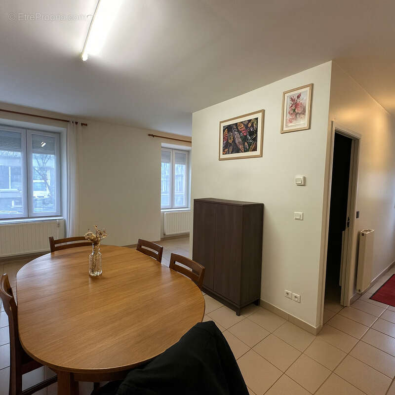 Appartement à MANZAT